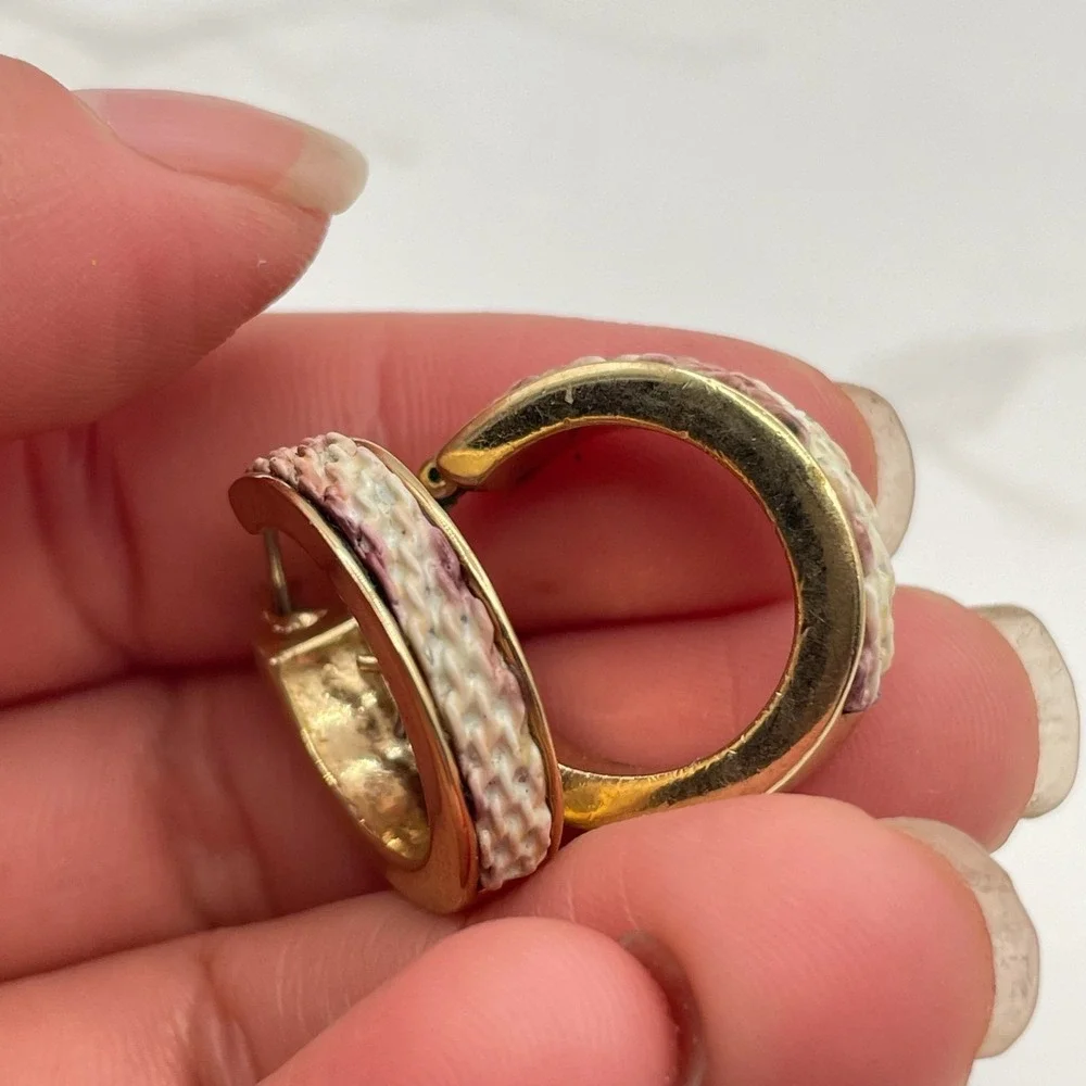 Vintage Gold Tone Hoop Earrings with Woven Style Enamel Detail Snap Closure Boho
